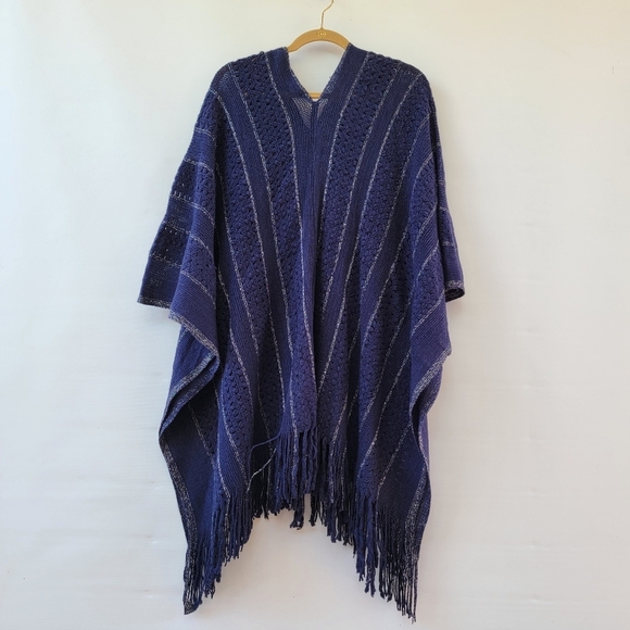 BCBGMaxAzria Navy Blue Silver Metallic New One Size Boho Longline Fringe Poncho - Picture 10 of 11